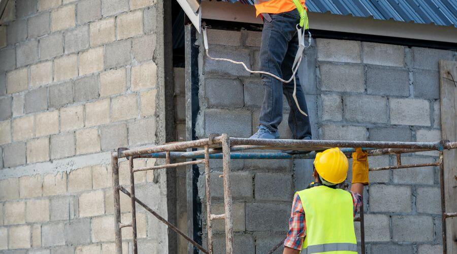 Expert Emergency Roof Repairs services in Sandia Park, NM